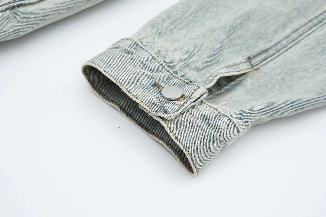 ストーンアイランド公式旗艦店：ヘビーデューティーデニムワークジャケット（ユニセックス）