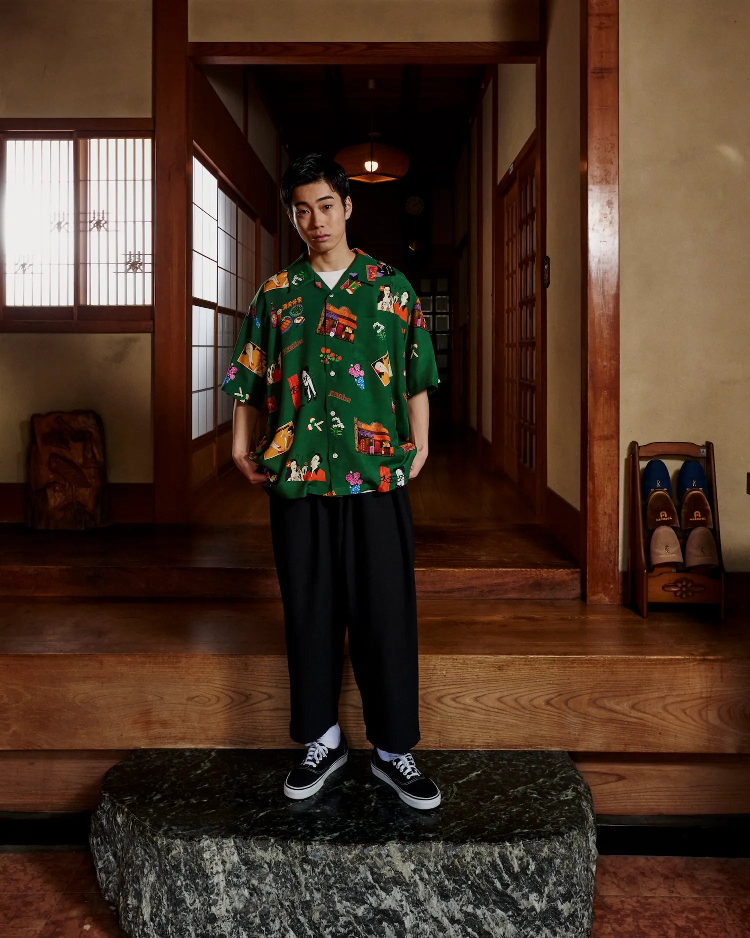 SNACK LILY / MOSS GREEN