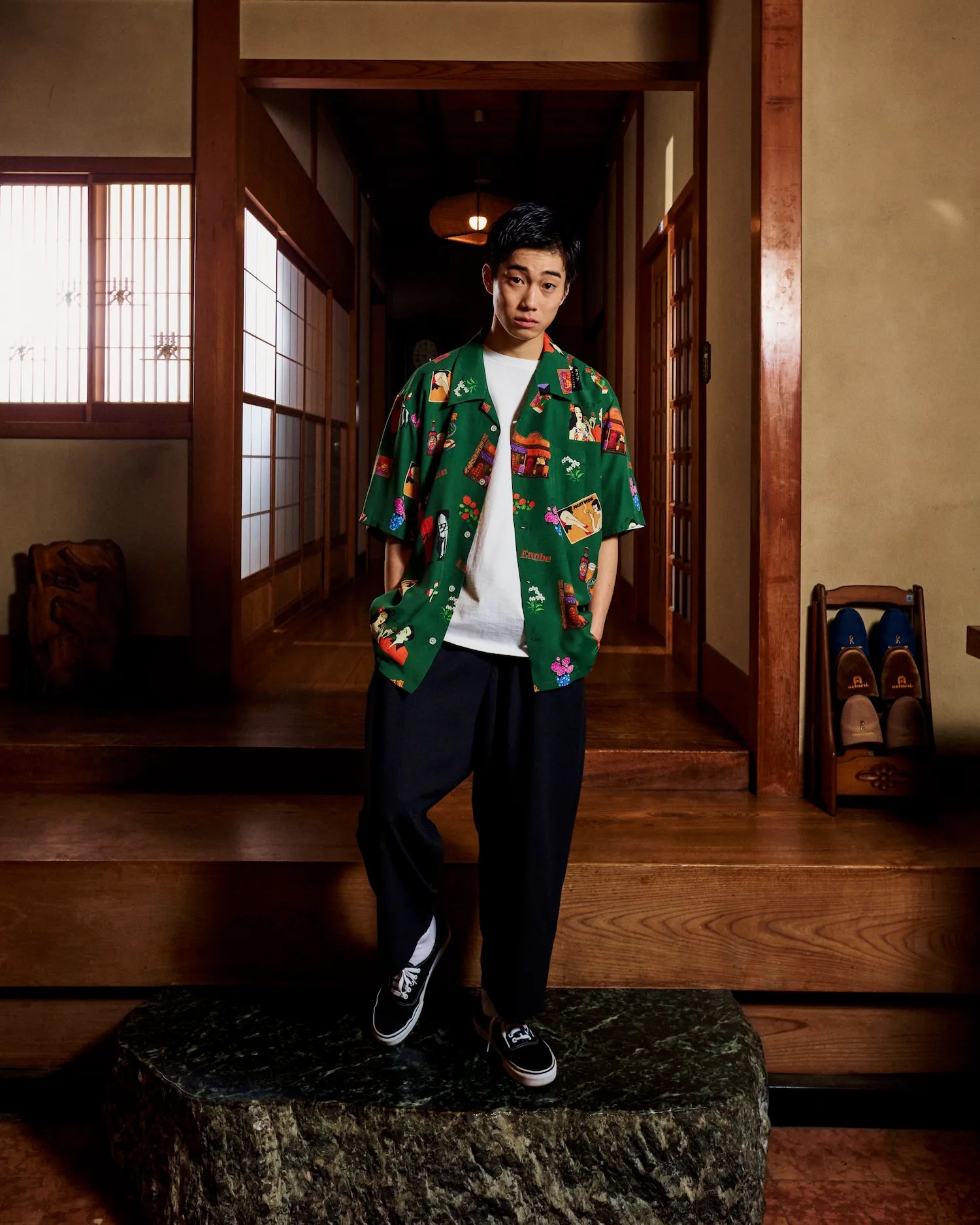 SNACK LILY / MOSS GREEN