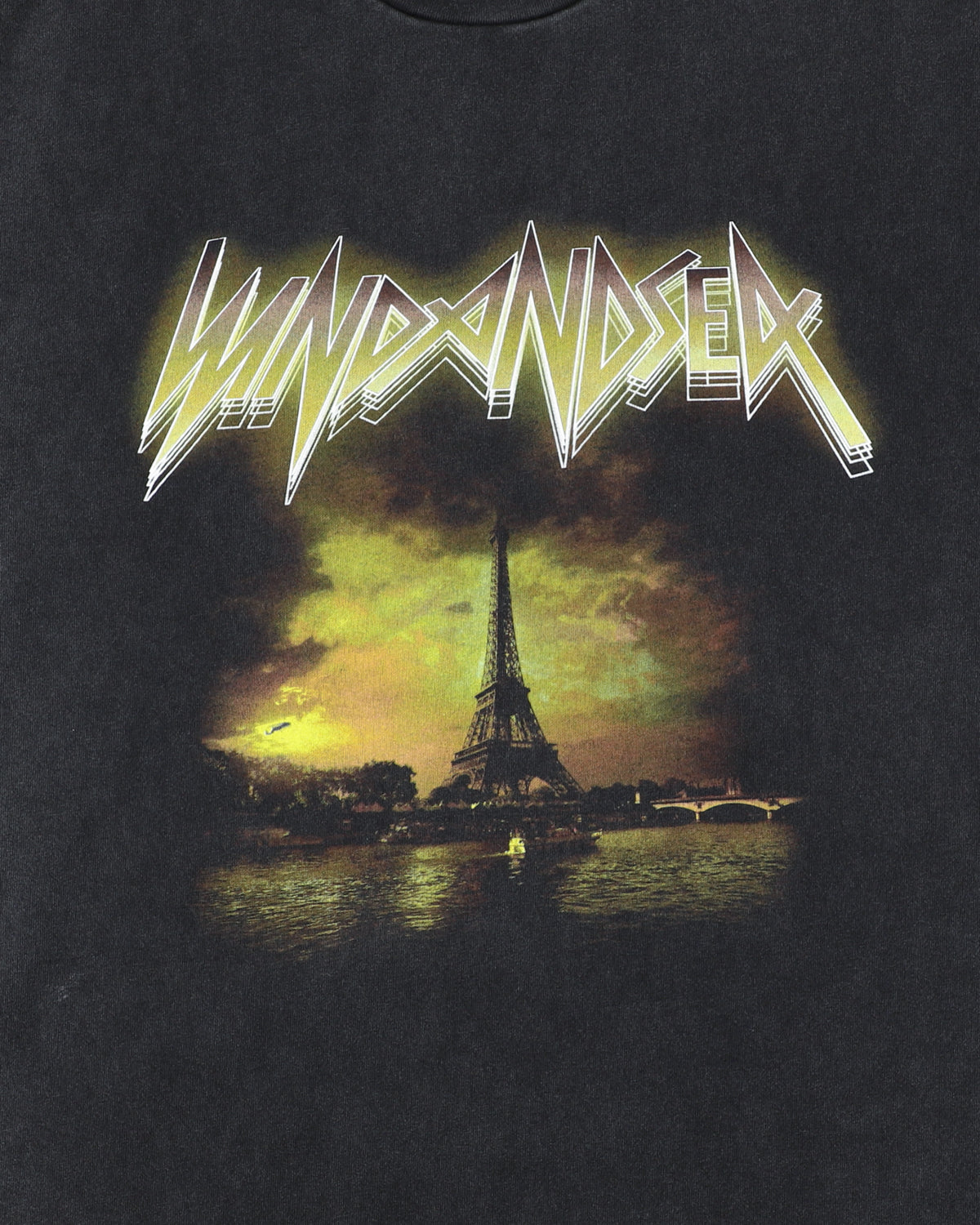 WORLD TOUR TEE (PARIS)