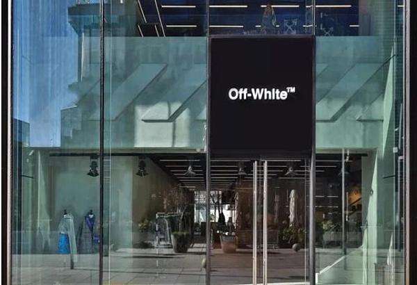 【OFF-WHITE旗艦店】ご好評に付き再入荷！！