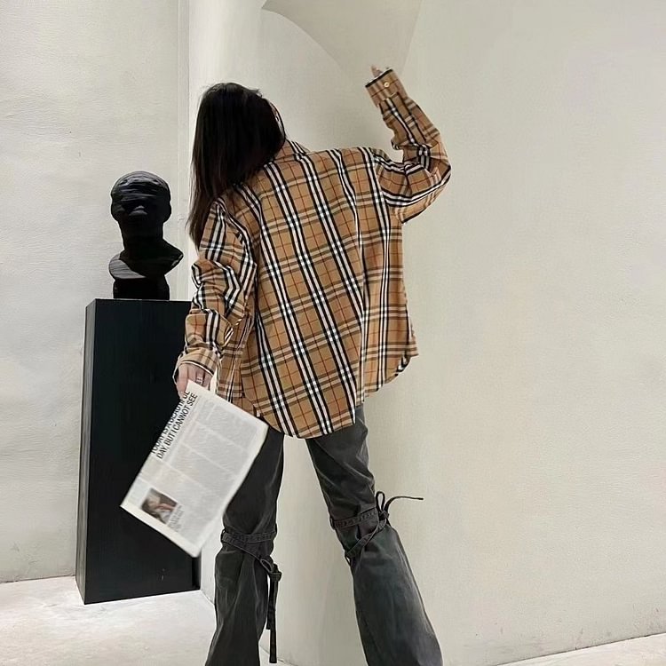 【BURBERRY】（バーバリー）長袖シャツ、ご好評に付き再入荷！