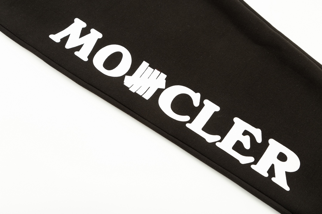 【MONCLER 公式旗艦店】モンクレール 好評に付き再入荷！