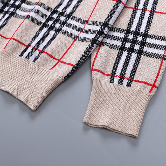 【Burberry公式 旗艦店】（バーバリー）セーターご好評に付き再入荷！！