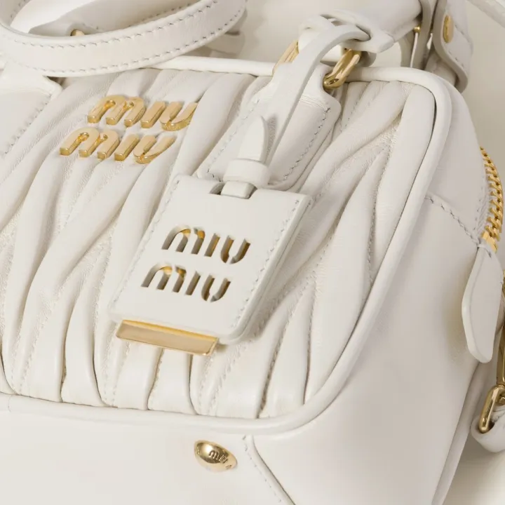 ◇【MIU MIU】レザー トップハンドルスモールバッグ