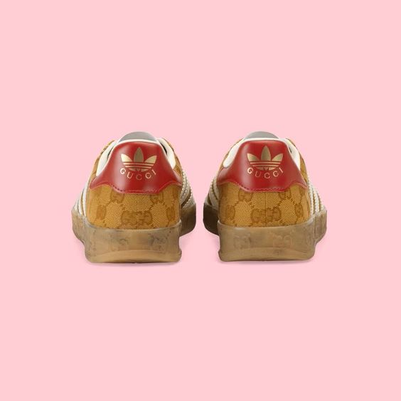 【GUCCI】× ADIDASコラボ Gazelle スニーカー(茶色)商品番号: sku1718966574291