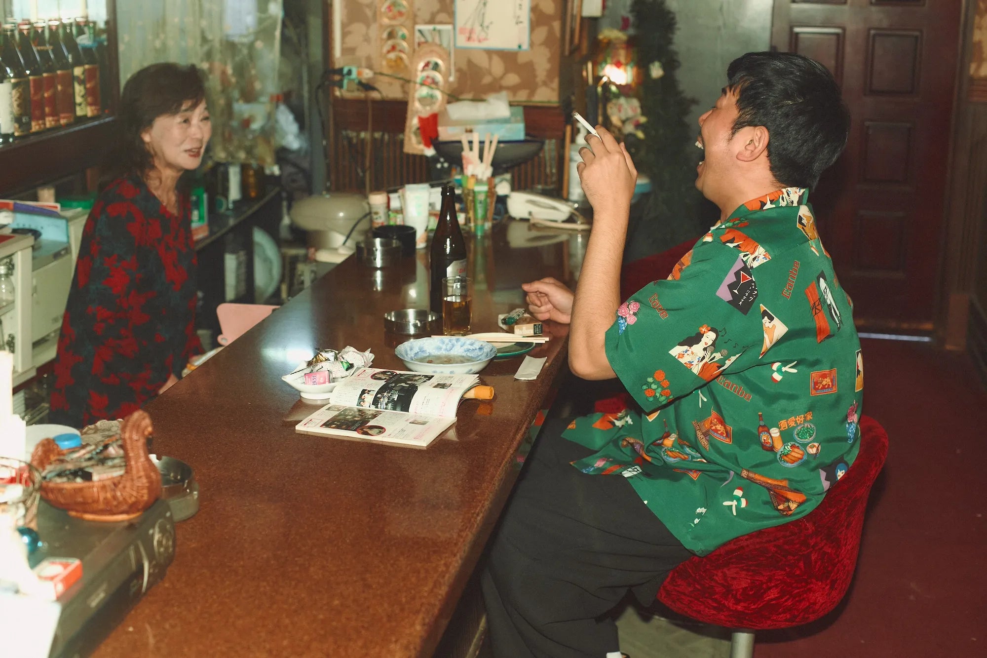 SNACK LILY アロハシャツ 着こなし例 日常使いスタイル ユニセックスアロハ