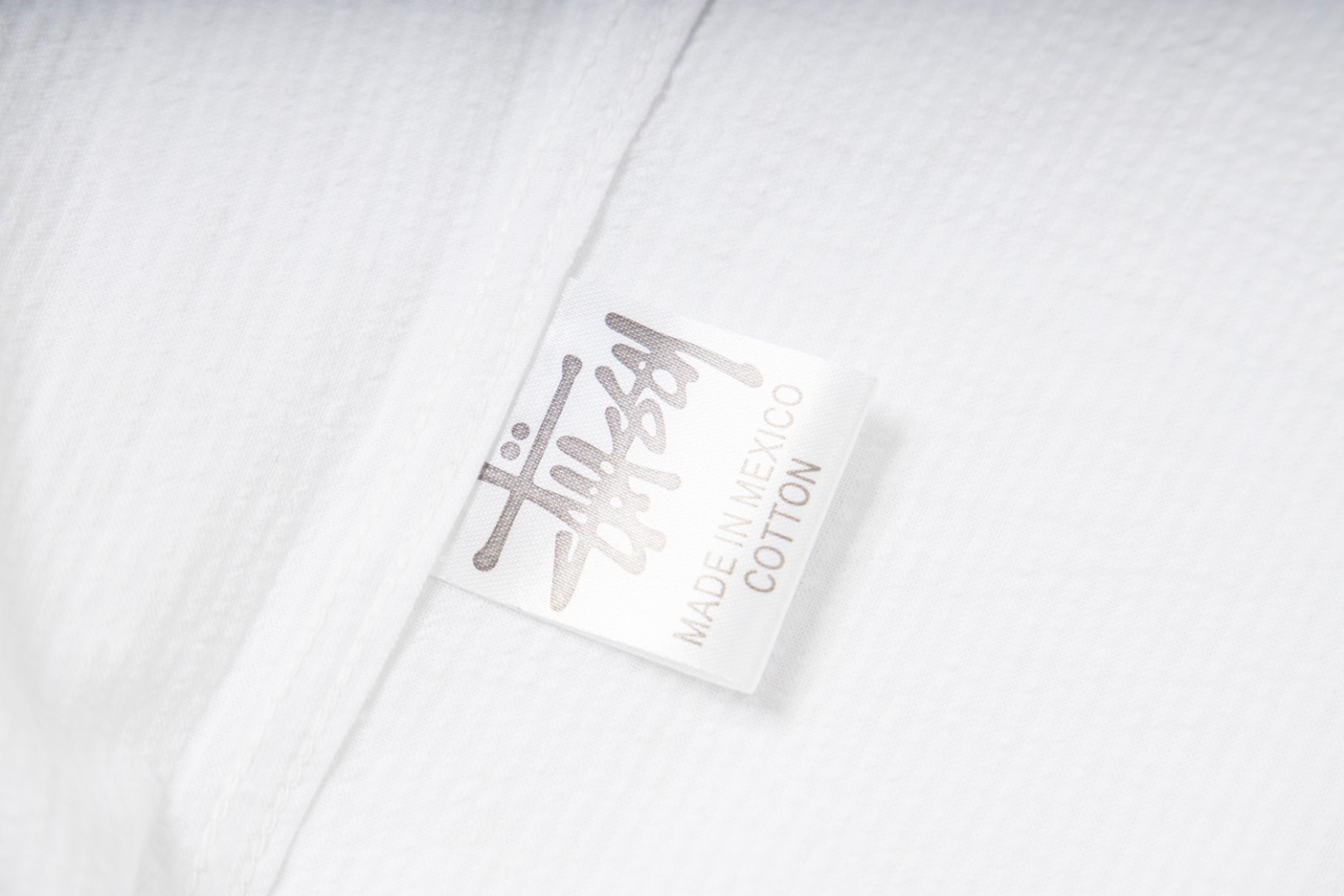 🔥款号6964# P75 （现货发售） stussy 斯图西樱桃黑八印花翻领短袖衬衫 25夏季新款男女同款颜色：白色码数：s m l xl