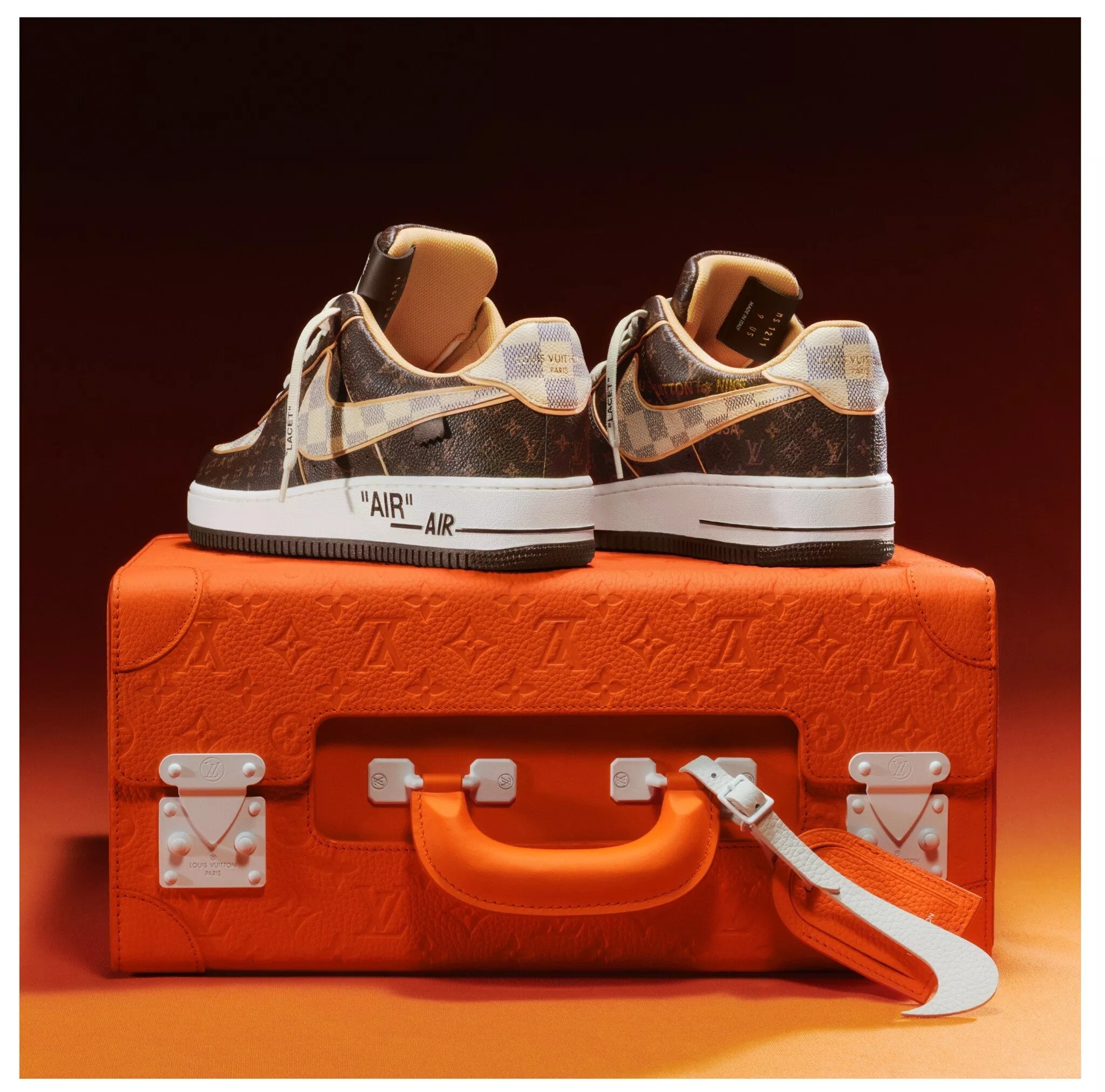 【Louis Vuitton X Nike】“AIR FORCE 1” & PILOT CASE 新作続々！最低価額& 限定出荷！