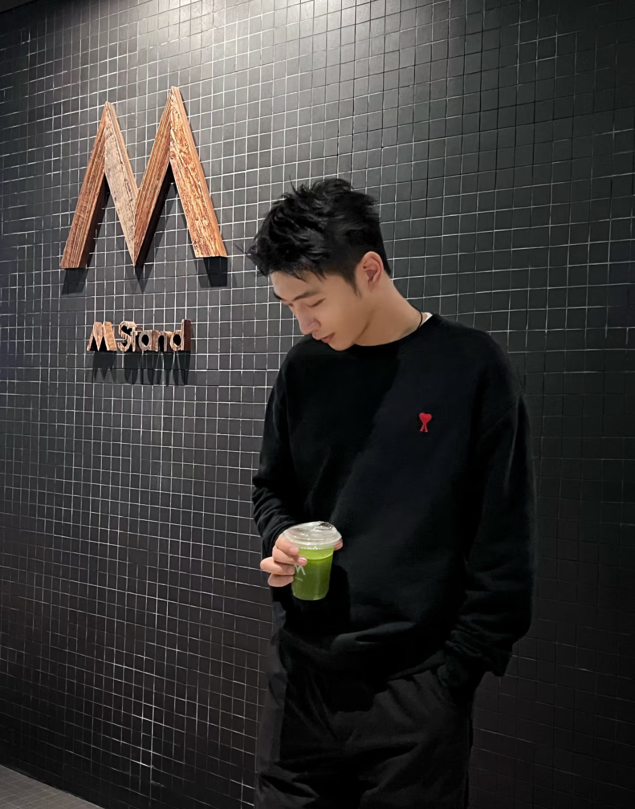 AMI PARIS ハート ロゴ コットン 刺繍 長袖 Tシャツ★人気★