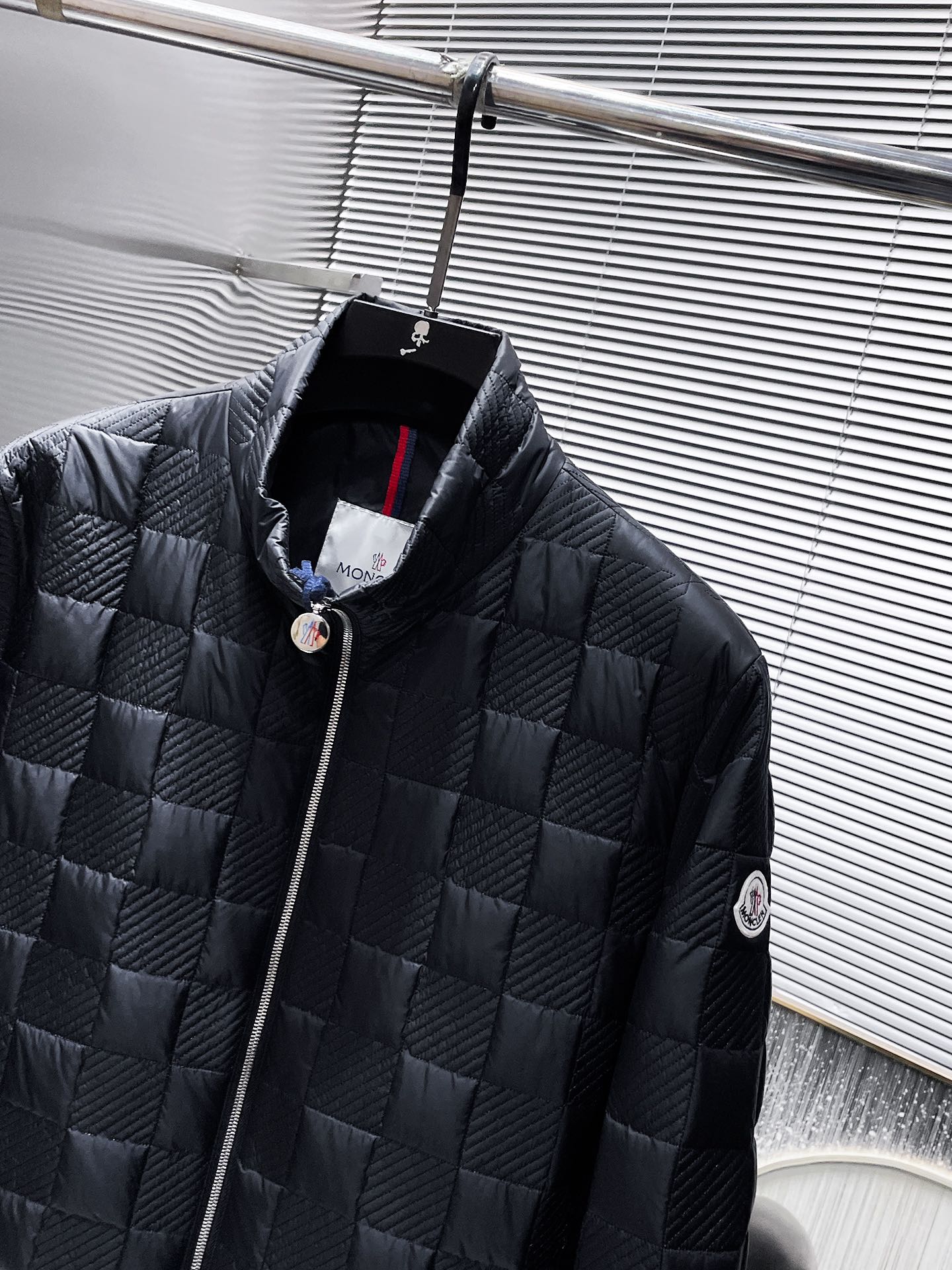 【MONCLER 公式旗艦店】モンクレール ジャケット 好評に付き再入荷！