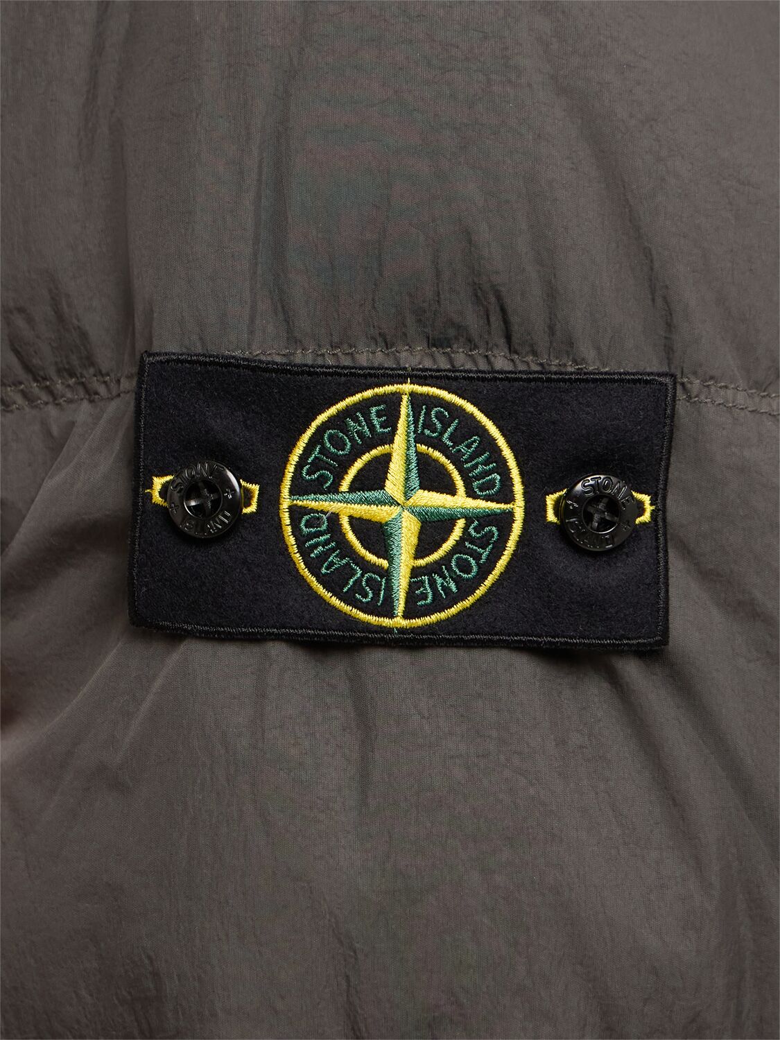 Stone Islandリードグレーナイロン ダウン ボンバー ジャケット☆国内配送☆50%オフ☆