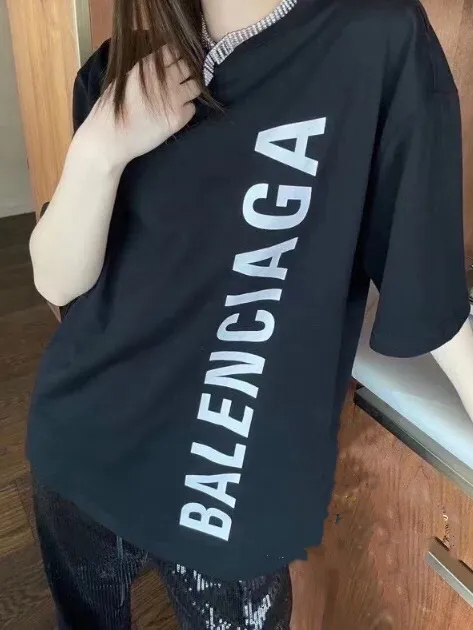 【BALENCIAGA 公式旗艦店】バレンシアガ Tシャツ ご好評に付き再入荷！