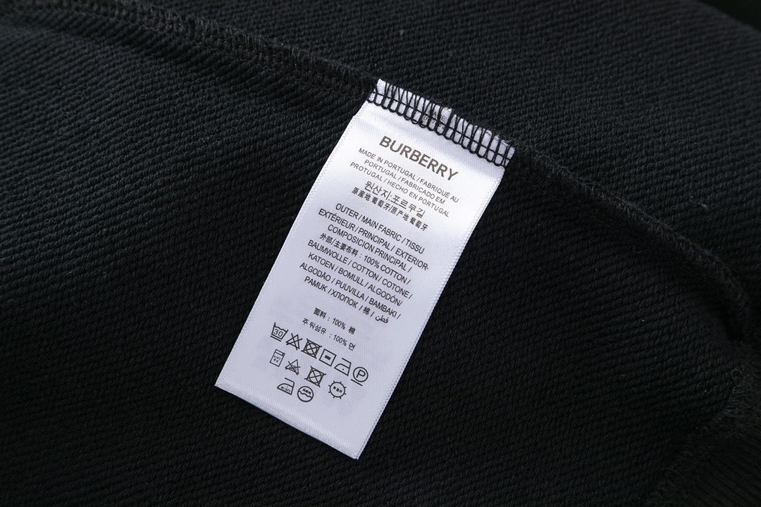 【BURBERRY】（バーバリー）長袖 ご好評に付き再入荷！