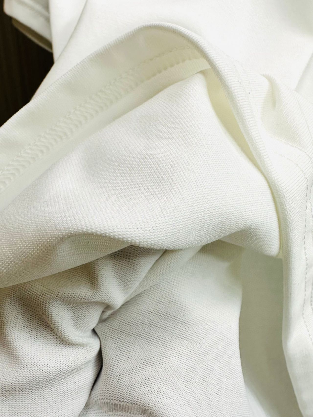 【BALENCIAGA】（バレンシアガ ）半袖Tシャツ 男女兼用