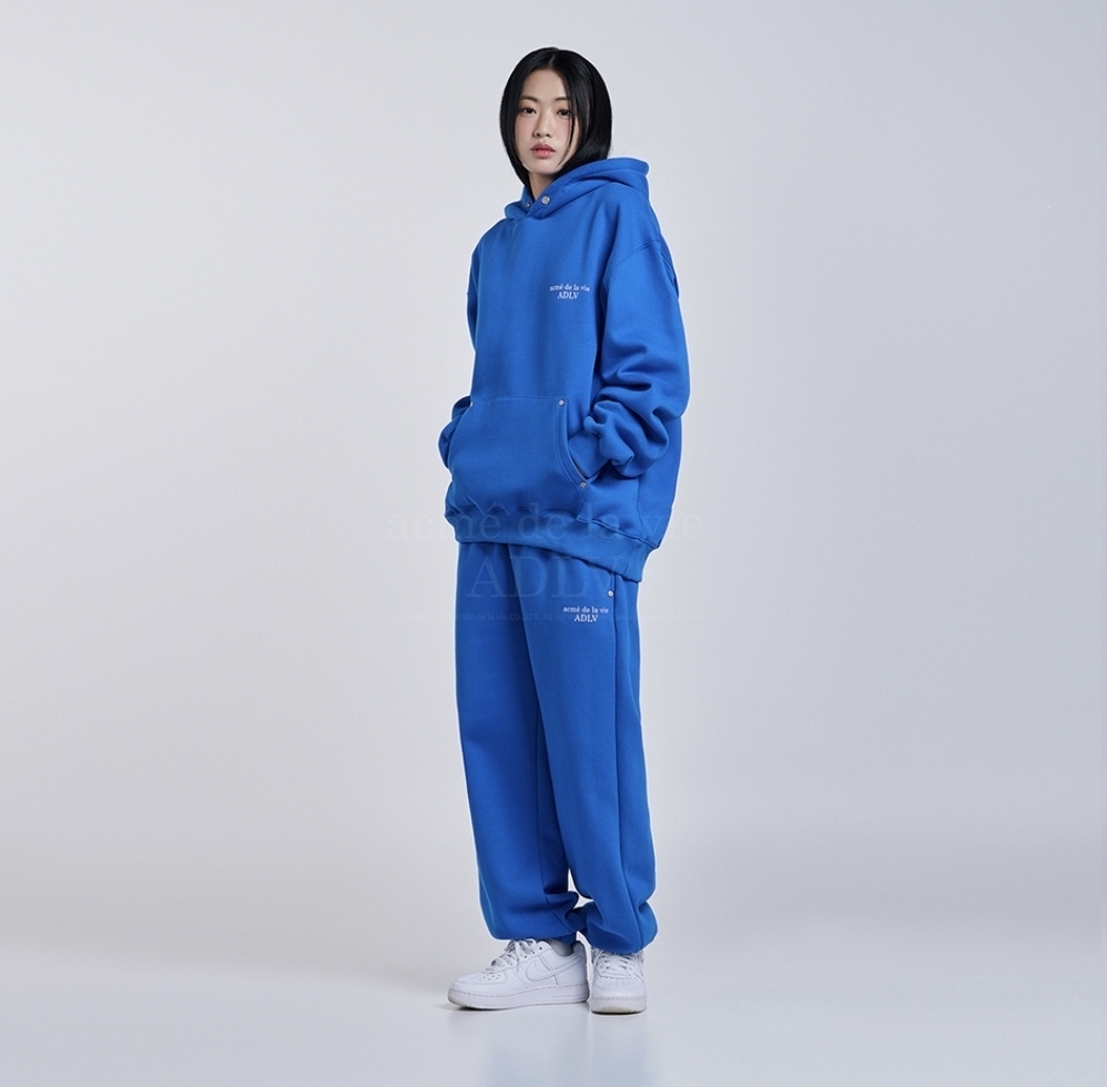 Acme de la Vie◆基本的なエンブレムラベルリベットウォームパーカー