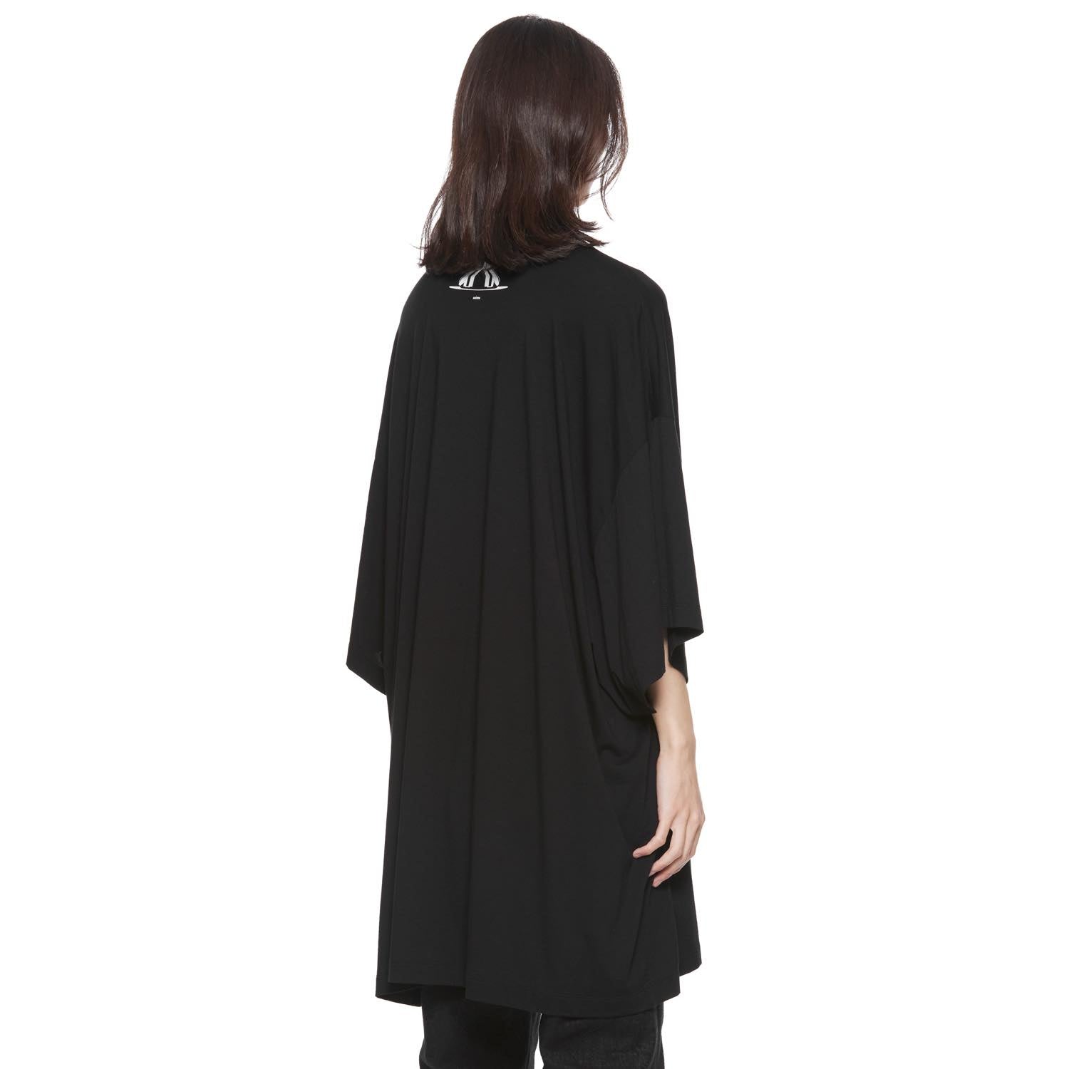 897CPM1 Black / anima Over Tee