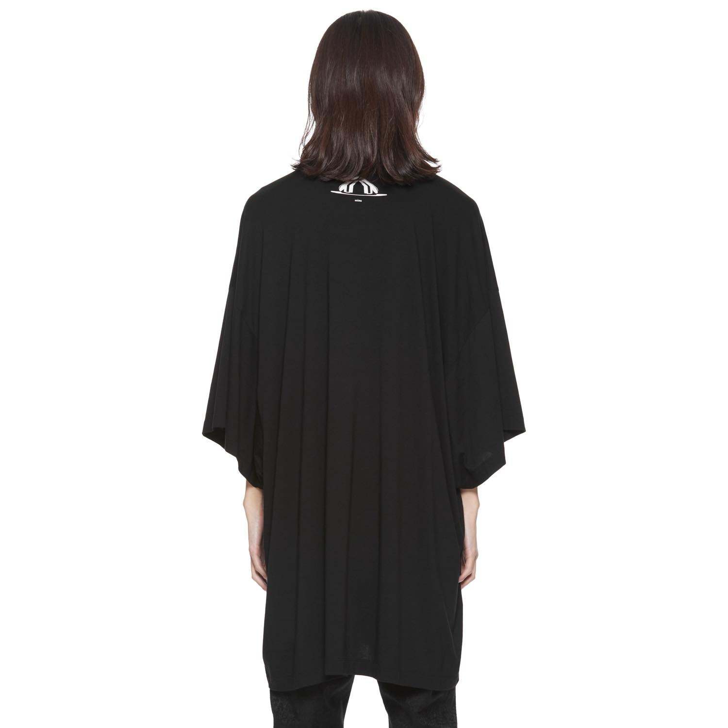 897CPM1 Black / anima Over Tee