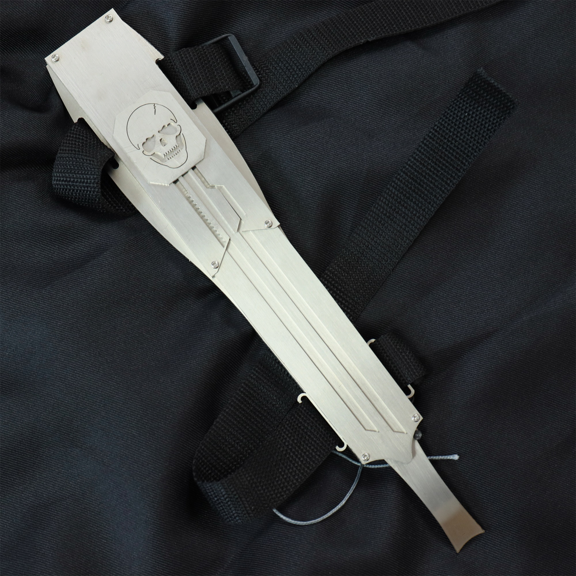 Bestpropreplica Black Flag Metal hidden blade 