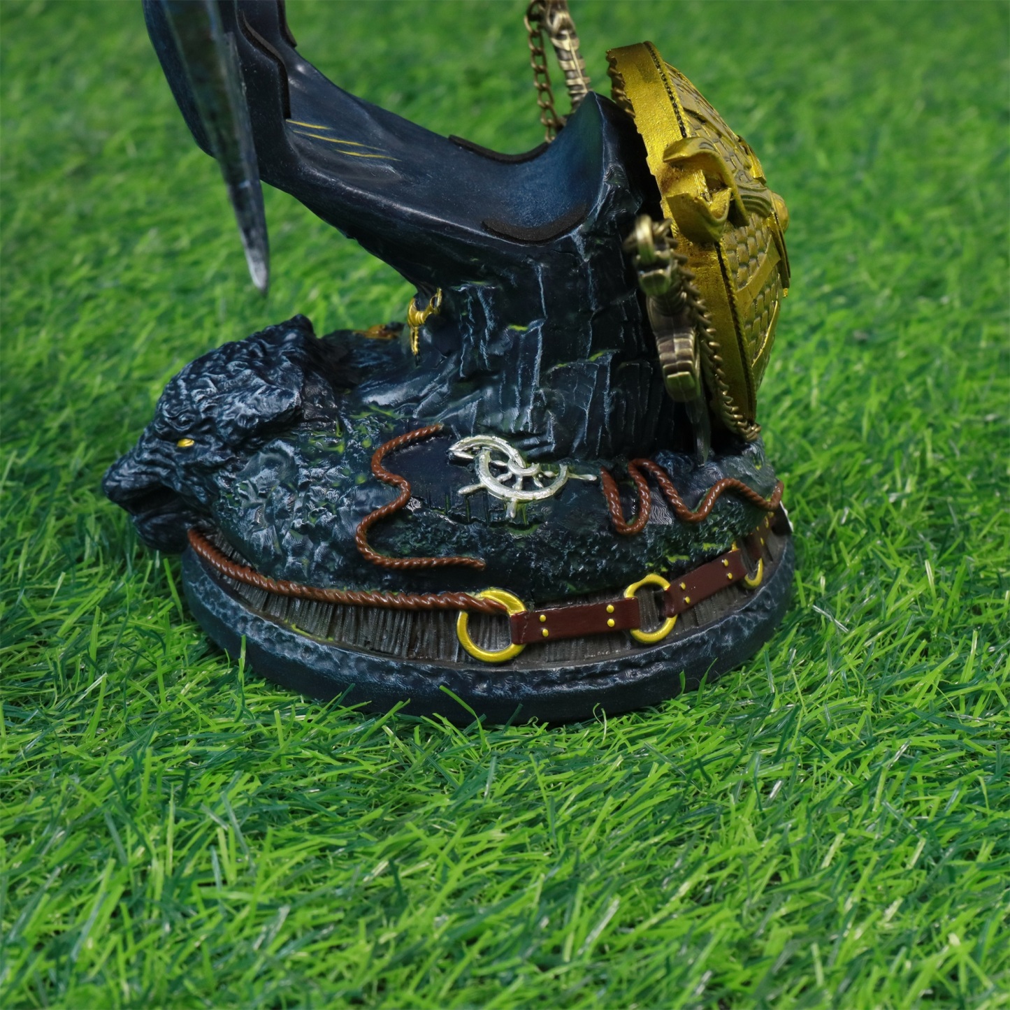 Bestpropreplica God of War Creative Controller Stand