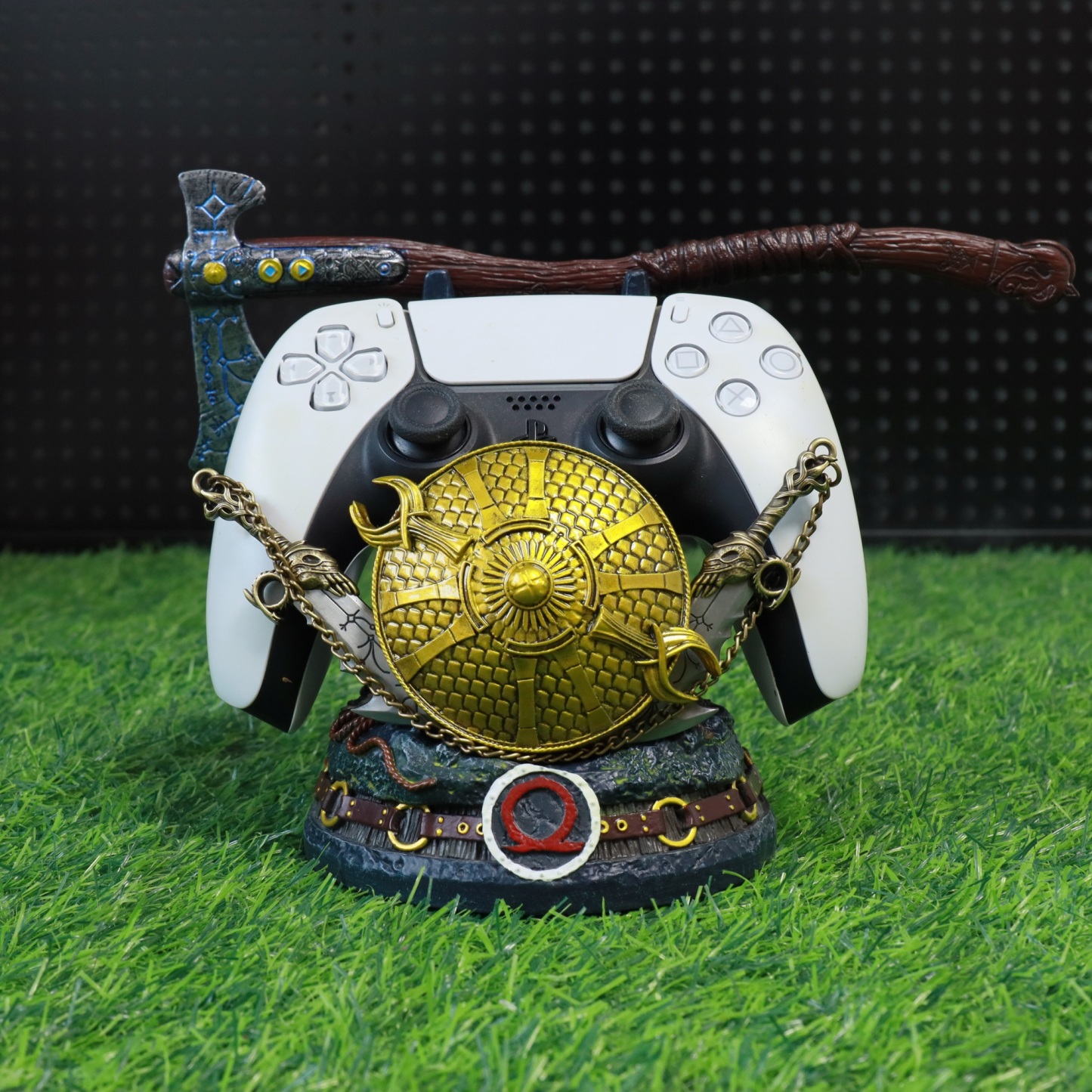 Bestpropreplica God of War Creative Controller Stand