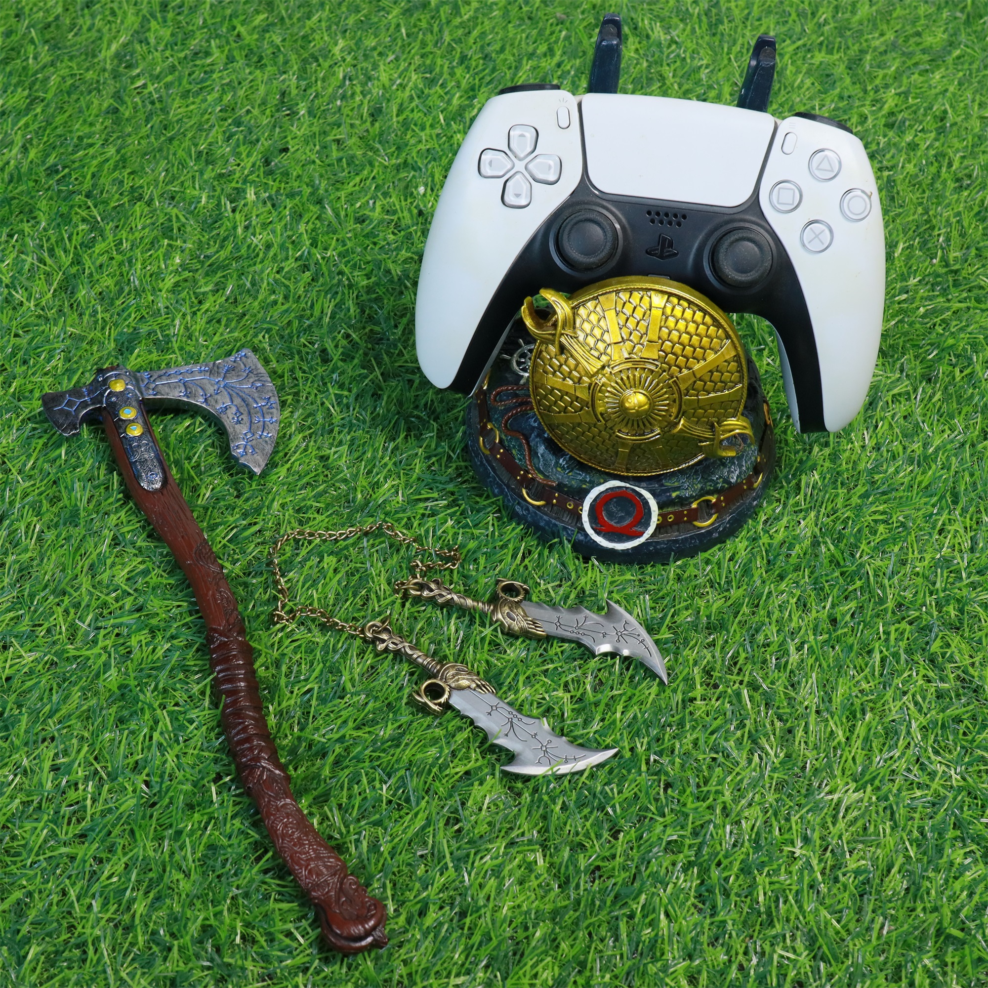 Bestpropreplica God of War Creative Controller Stand