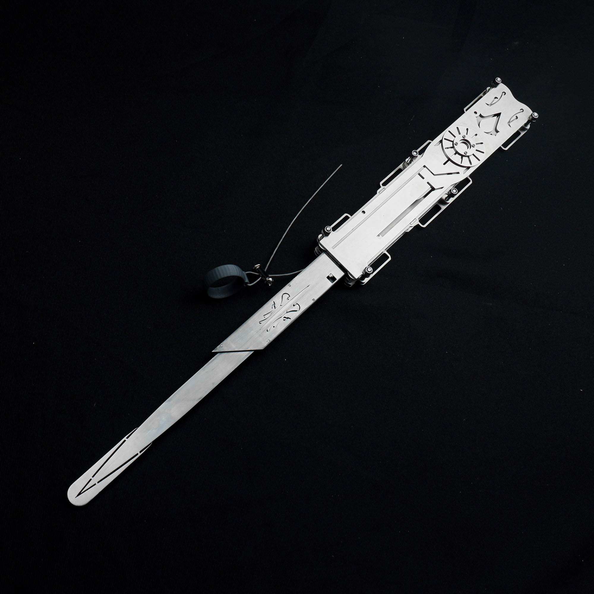 Assassins Ezio Original version Double Action Hidden Blade 