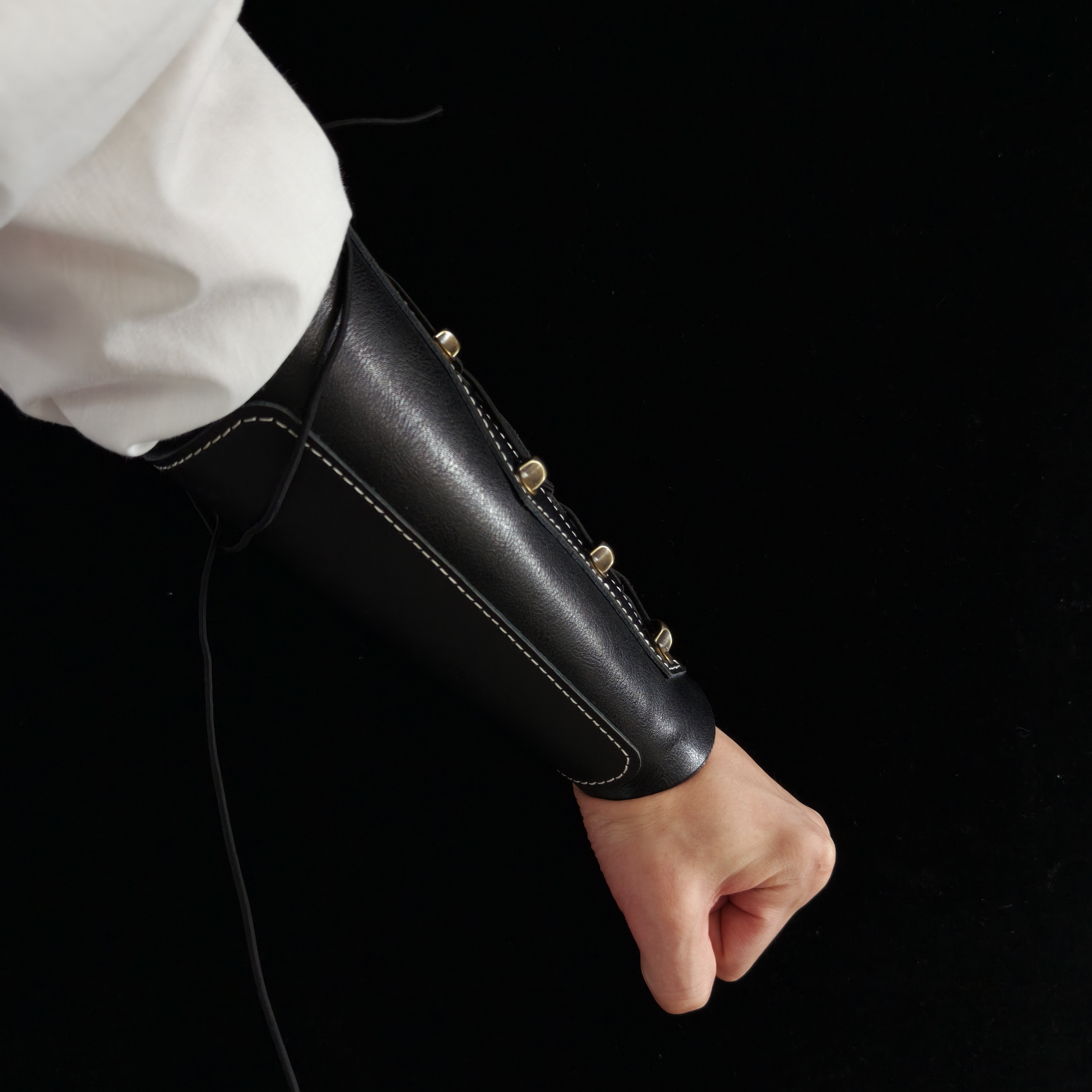Bestpropreplica Wrist brace for Hidden Blade