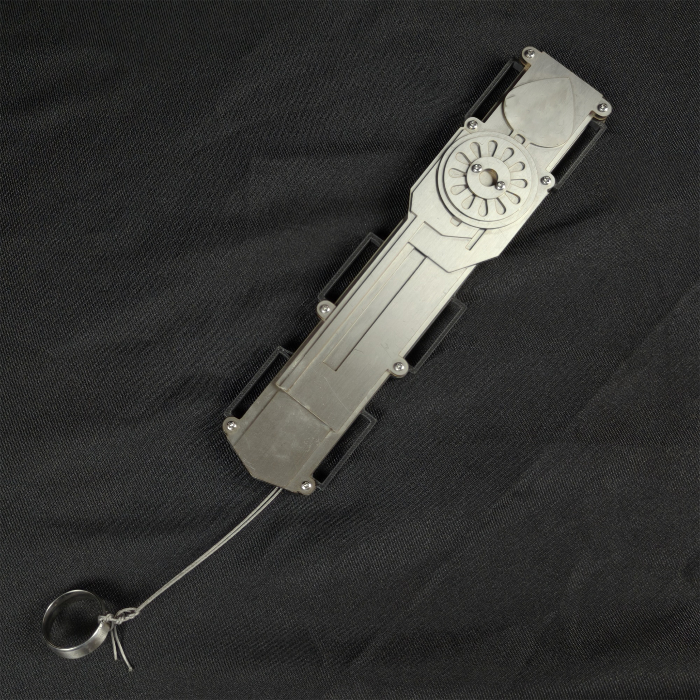 Bestpropreplica Ezio metal hidden blade Double Action 