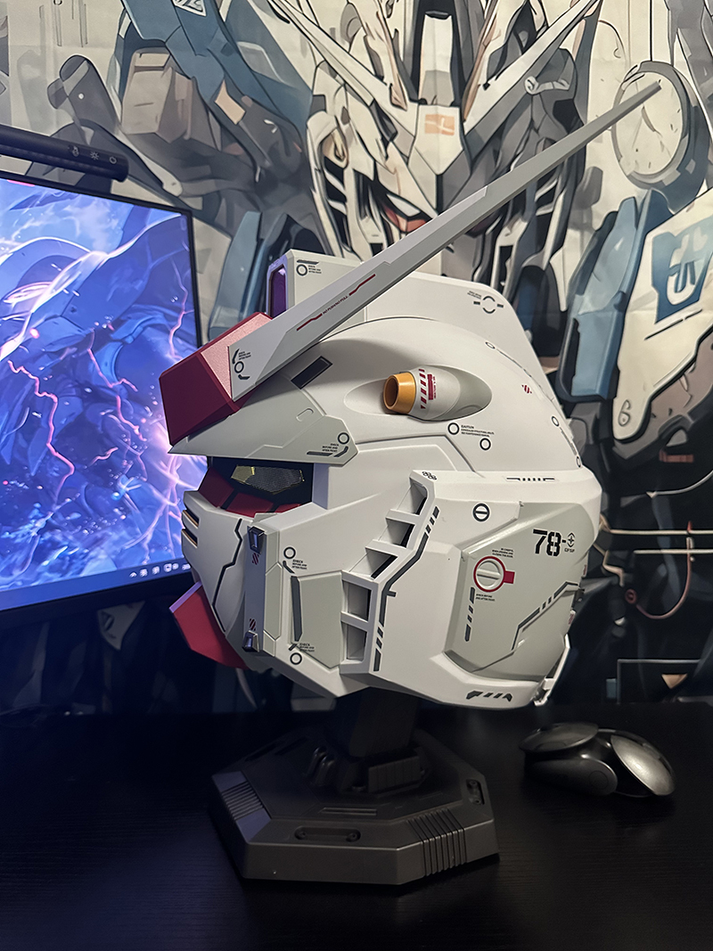 Glow-in-the-Dark Gundam Helmet - High-End Wearable Full Helmet for Cosplay & Comic Con