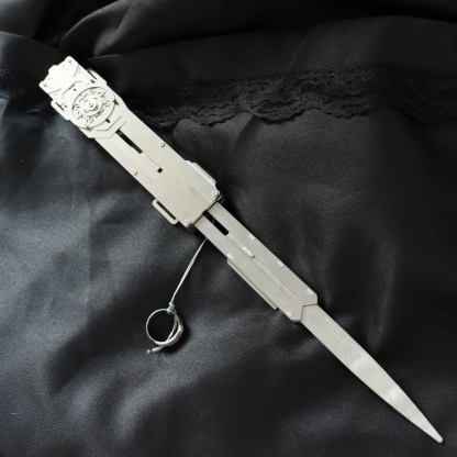 Bestpropreplica Ezio Hidden blade