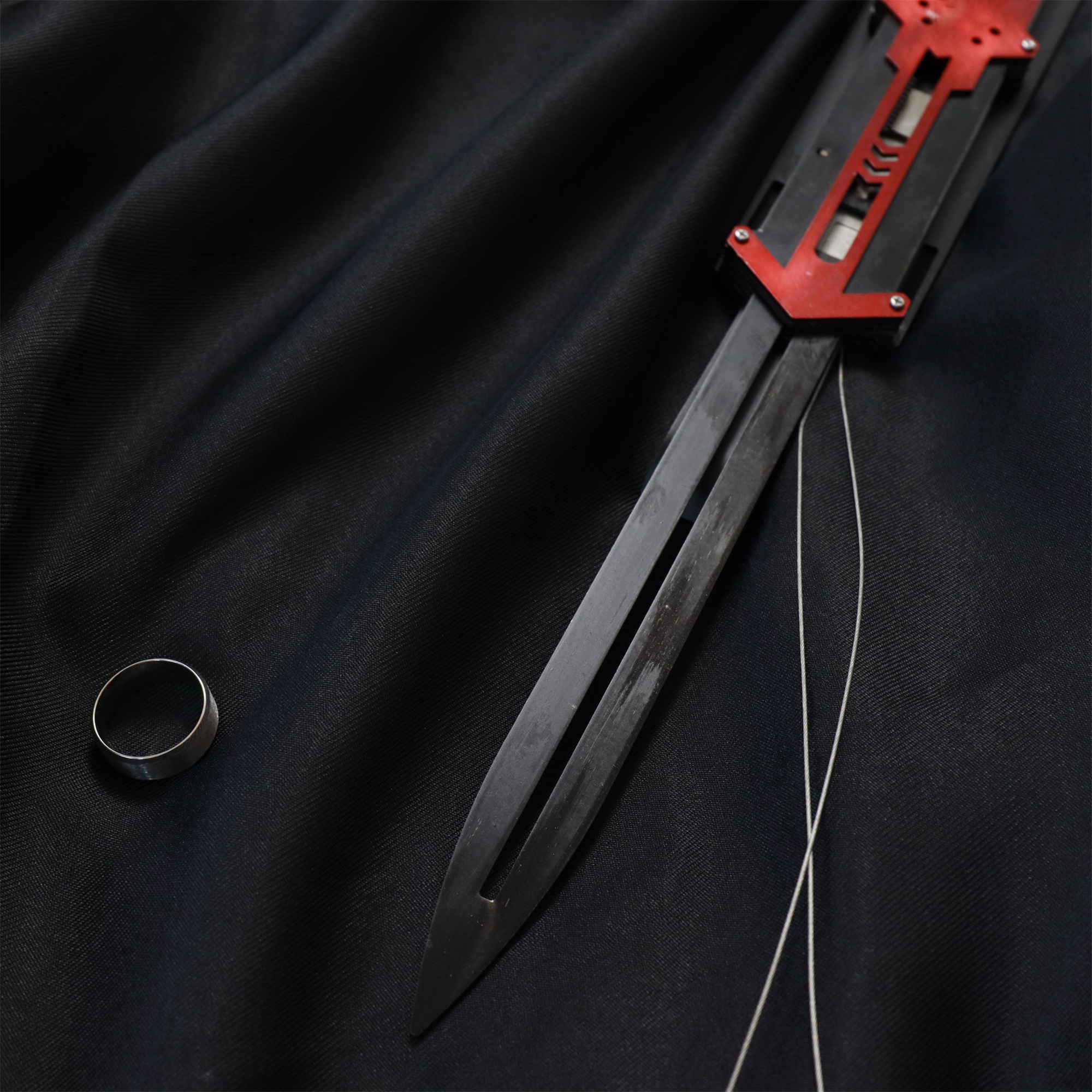 Bestpropreplica All Metal Altair Ibn-La'Ahad hidden blade 