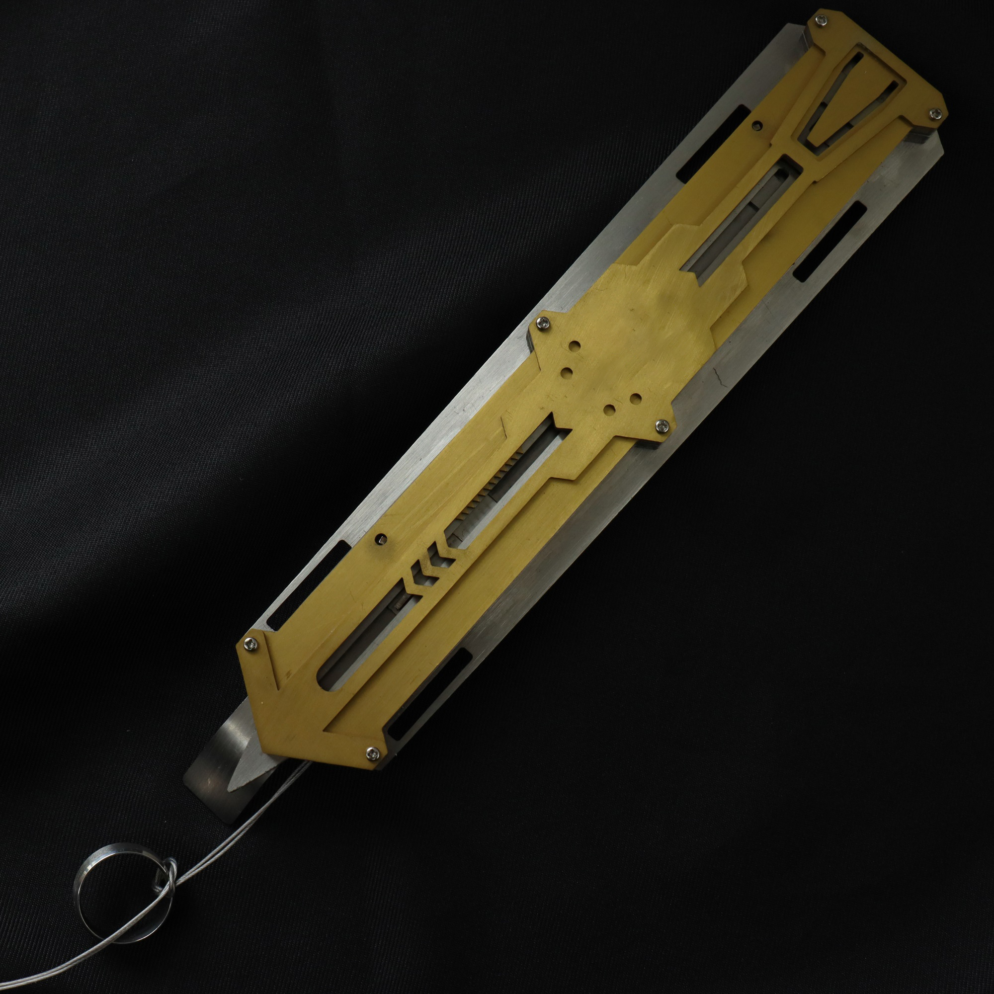 Bestpropreplica All Metal Altair Ibn-La'Ahad hidden blade 