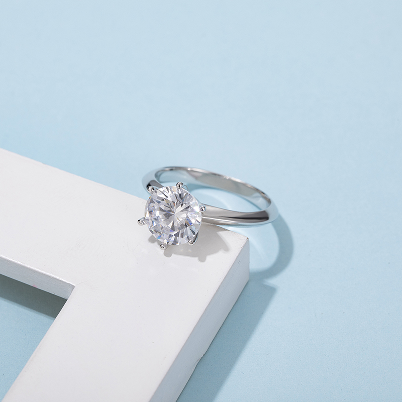MissDiamond Round Cut Lab Grown Diamond 3CT D VS1 18k White Gold Ring M031