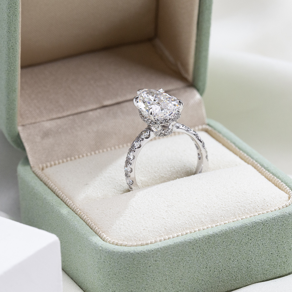 MissDiamond Pear Lab Grown Diamond 4.06CT E VVS2 Accented Solitatire 18K White Gold Ring MSR-1991