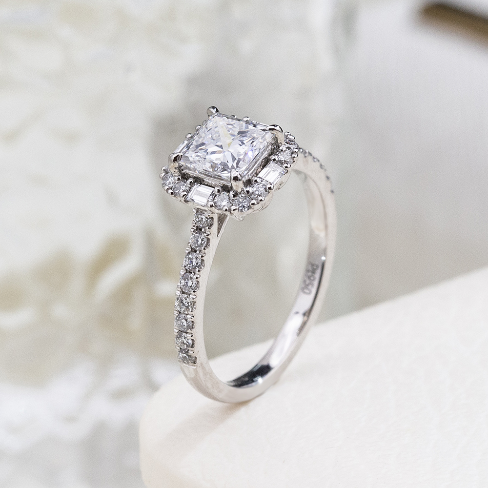 MissDiamond Princess Cut Lab Grown Diamond 1.037CT D VVS2 Platinum Halo Ring MSR-1996