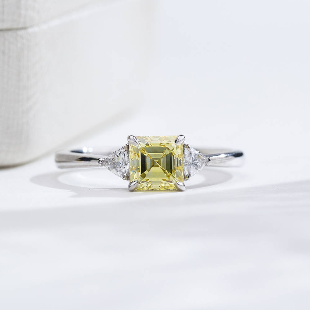 MissDiamond Lab Grown Diamond 1.01CT  VVS2 Platinum Three Stone Ring MSR-2001