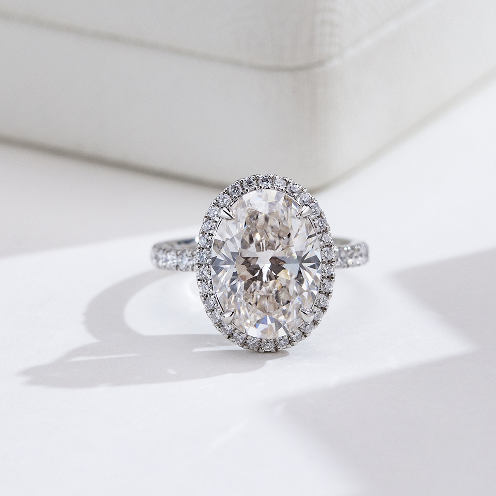 MissDiamond Lab Grown Diamond 6.04CT D G VS1 VVS2 Platinum Halo Ring MSR-828