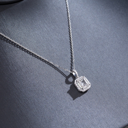 MissDiamond Emerald Cut Lab Grown Diamond 2.69CT H VS2 Platinum Pendant Necklace MSN-624