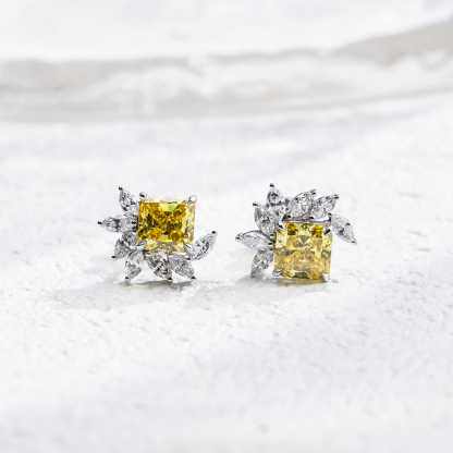 MissDiamond Radiant Cut Lab Grown Diamond 0.69CT FY VS2 Platinum Studs Earrings MSE-864