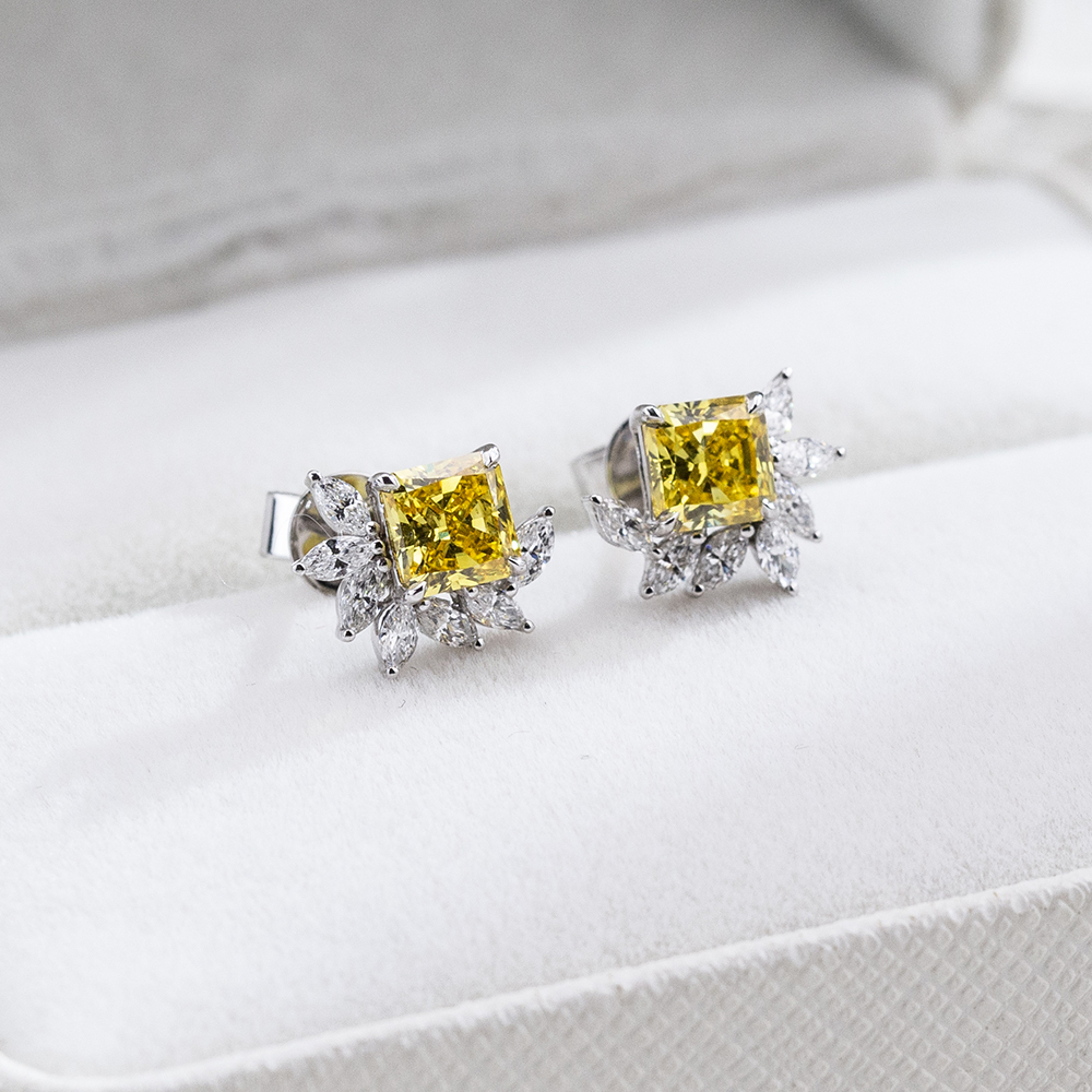 MissDiamond Radiant Cut Lab Grown Diamond 0.69CT FY VS2 Platinum Studs Earrings MSE-864