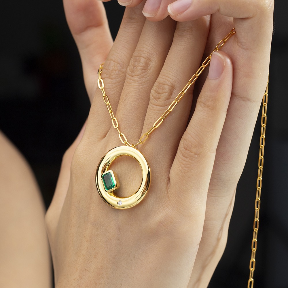 Octagon Shape Lab Emerald S925 Silver Yellow colour Round Pendant Necklace MSN-844