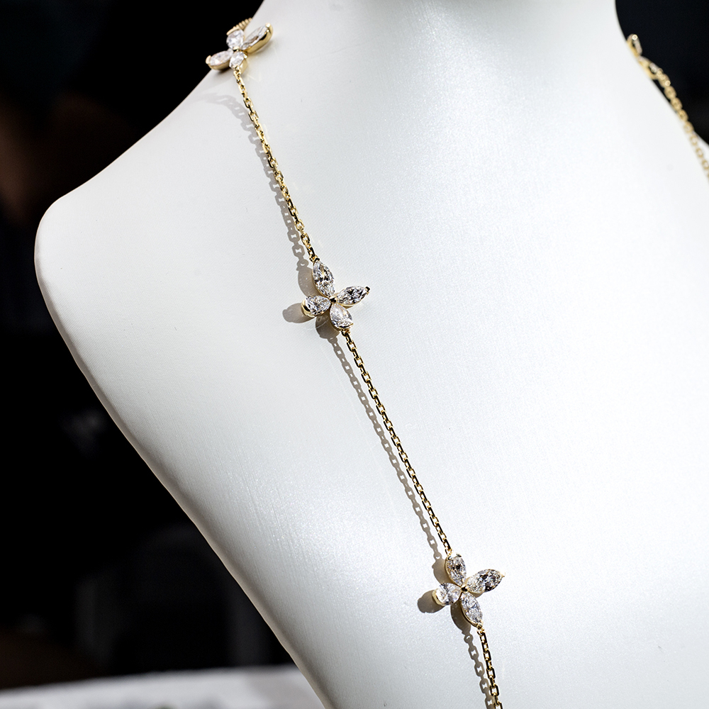Fancy Shape Lab Grown Diamond E VVS2 14K gold Necklace MSN-845
