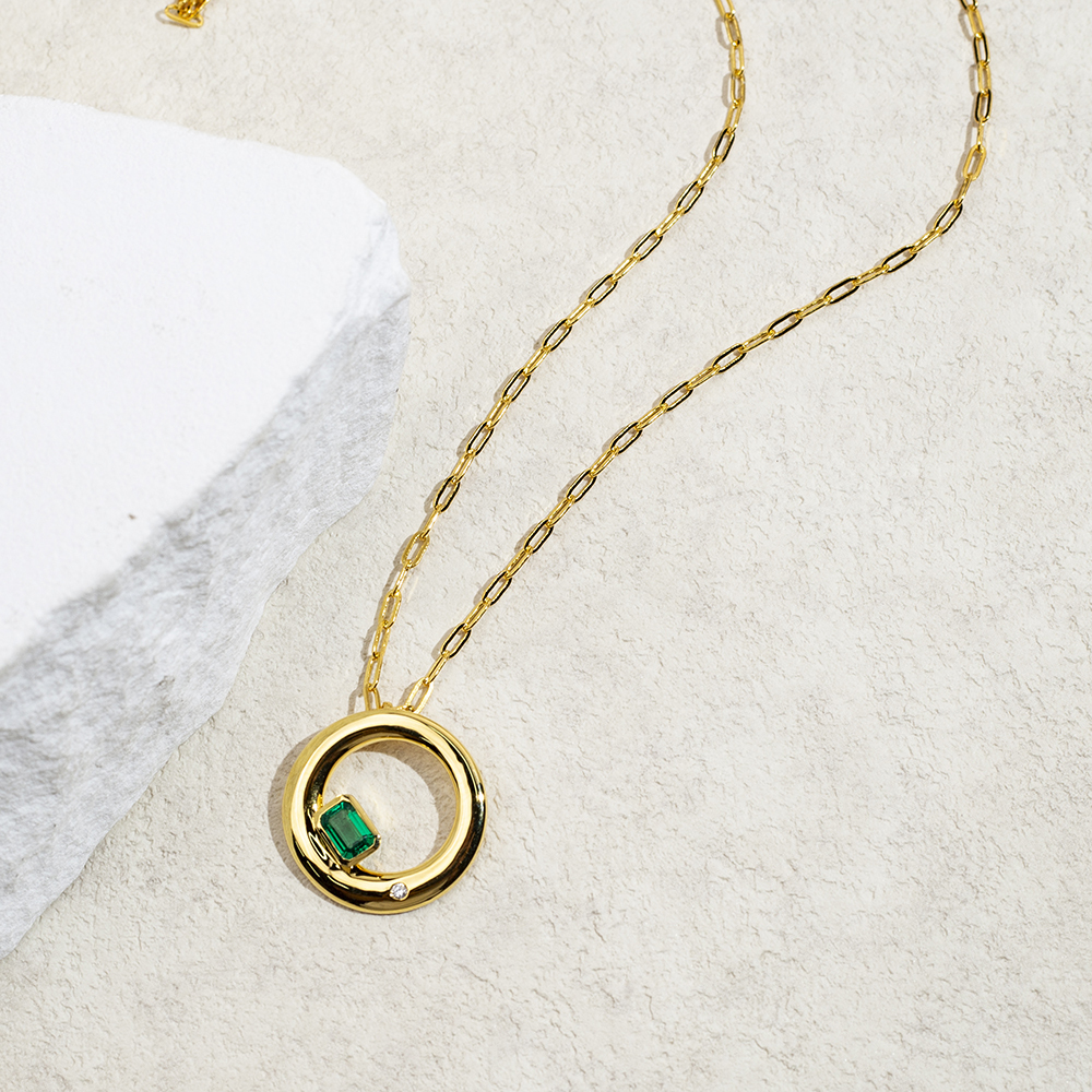 Octagon Shape Lab Emerald S925 Silver Yellow colour Round Pendant Necklace MSN-844