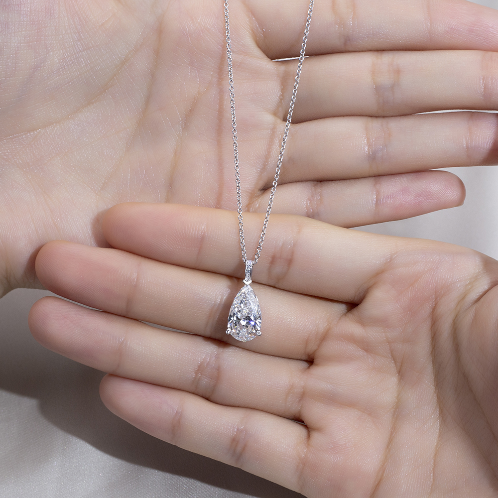 Pear Shape Lab Grown Diamond F VVS1 3.33CT 18K White Gold Pendant Necklace MSN-847