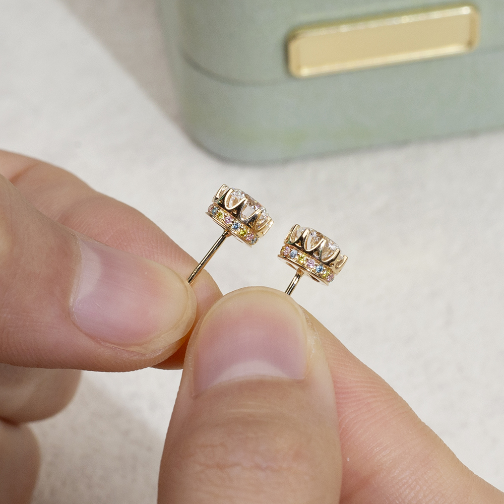 Round Shape Lab Grown Diamond 1.5 Carats D VVS2 18K Gold Studs Earrings MSE-782