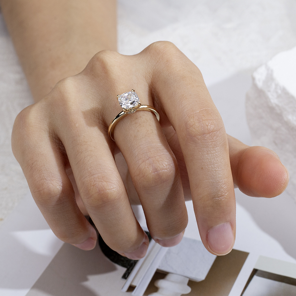 MissDiamond Cushion Cut Lab Grown Diamond 1.5CT Solitaire D VVS2 18K Yellow Gold Ring MSR-1699