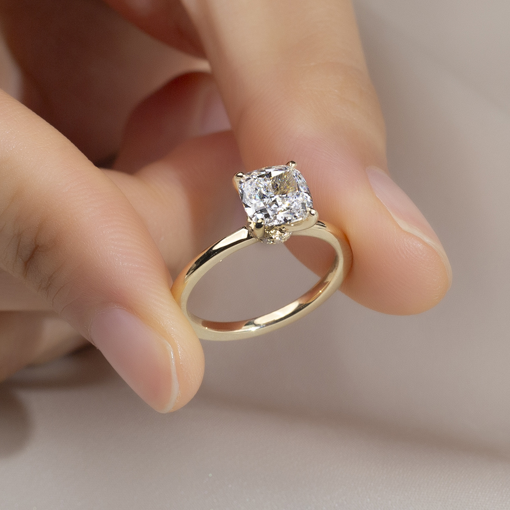 MissDiamond Cushion Cut Lab Grown Diamond 1.5CT Solitaire D VVS2 18K Yellow Gold Ring MSR-1699