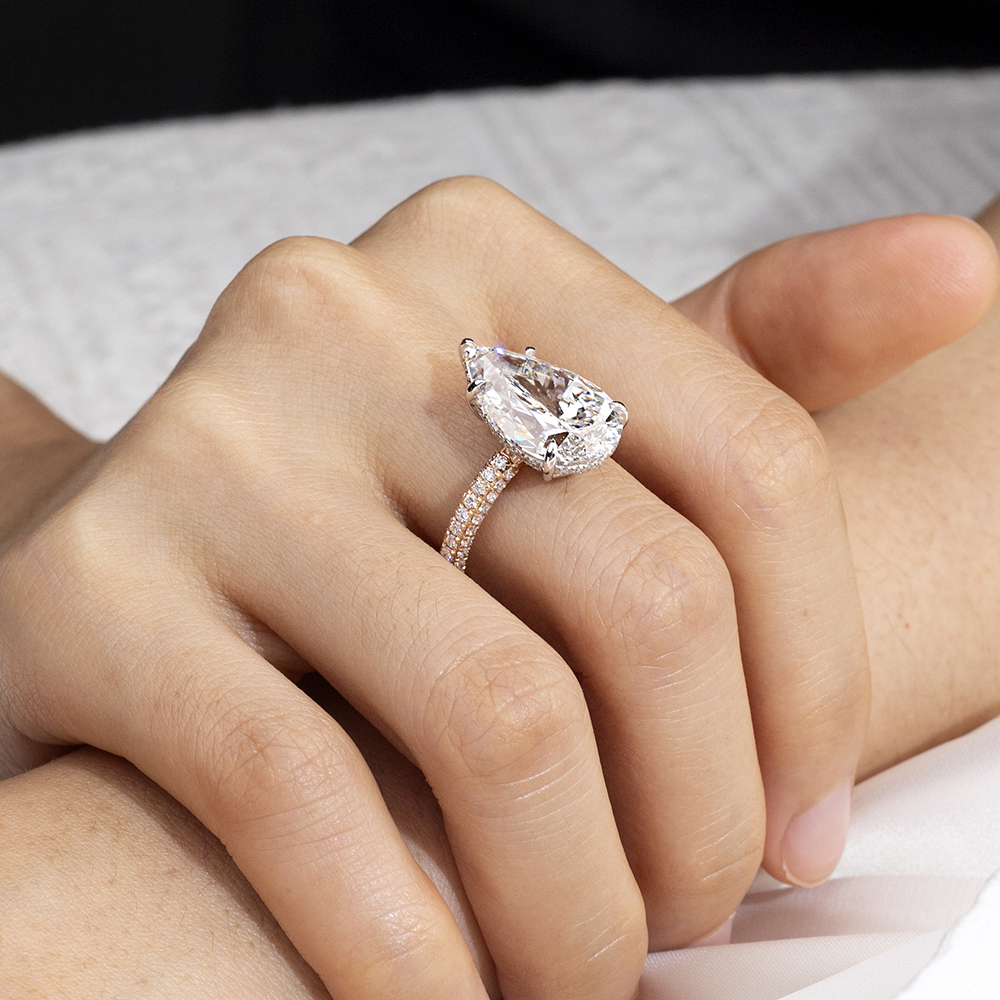 MissDiamond Pear Cut Lab Grown Diamond 7CT Hidden Halo E VVS2 18K White Gold Ring MSR-1704