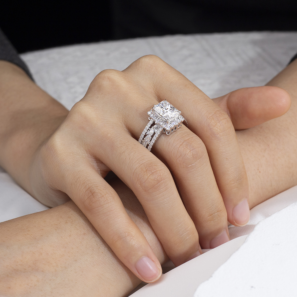 MissDiamond Radiant Cut Lab Grown Diamond 2.8CT F VVS2 PT950 Ring Set MSR-1692